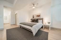 Walkable 3 Bedroom Uptown, Parking - Image 2