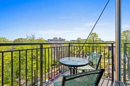 1BR Apt | Rooftop, Gym, Workspace - Image 5