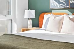 1 Bed Apt + Rooftop | Lake of Isles - Image 2