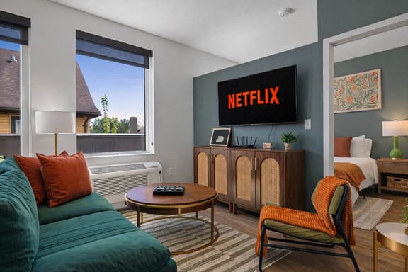 Lux Apt W/Gym | Near Uptown - Image 1
