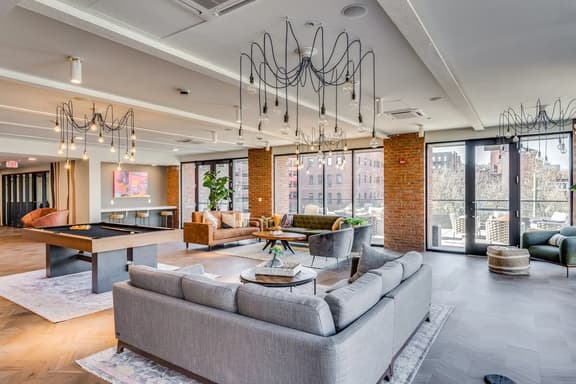 Studio Near Downtown |Walkable | - Image 1
